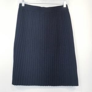 St. John Black Pleated Knit Stretchy Skirt Made in USA